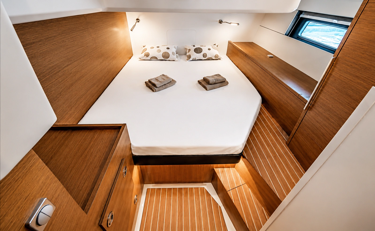 Whistler VIP cabin, aft double berth